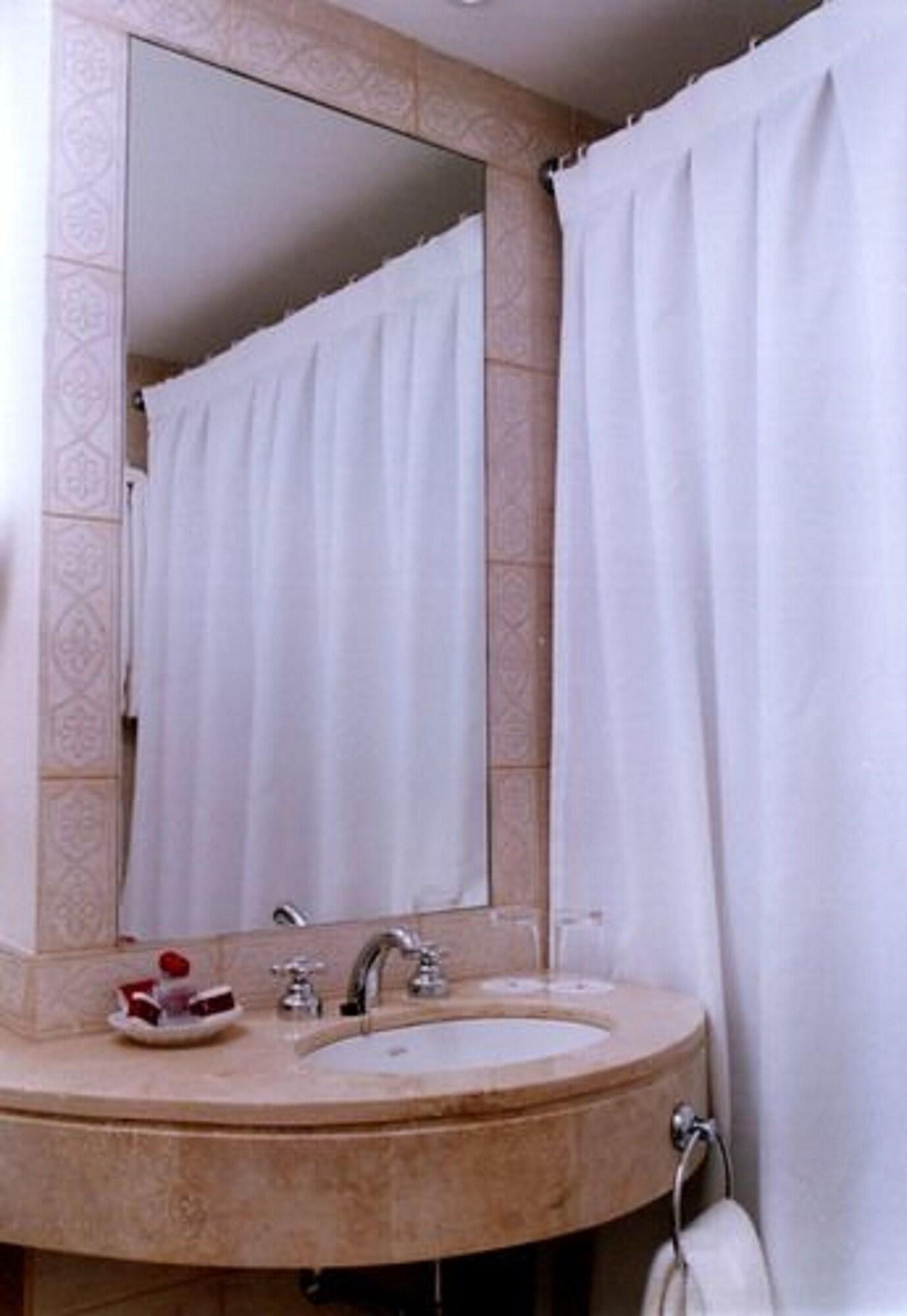 Provincial Plaza Hotel ซัลตา ภายนอก รูปภาพ